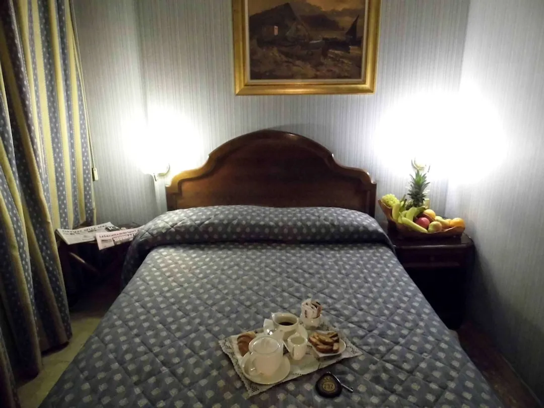 Hotel Accursio-Economy Double Room (1 French Bed)-2