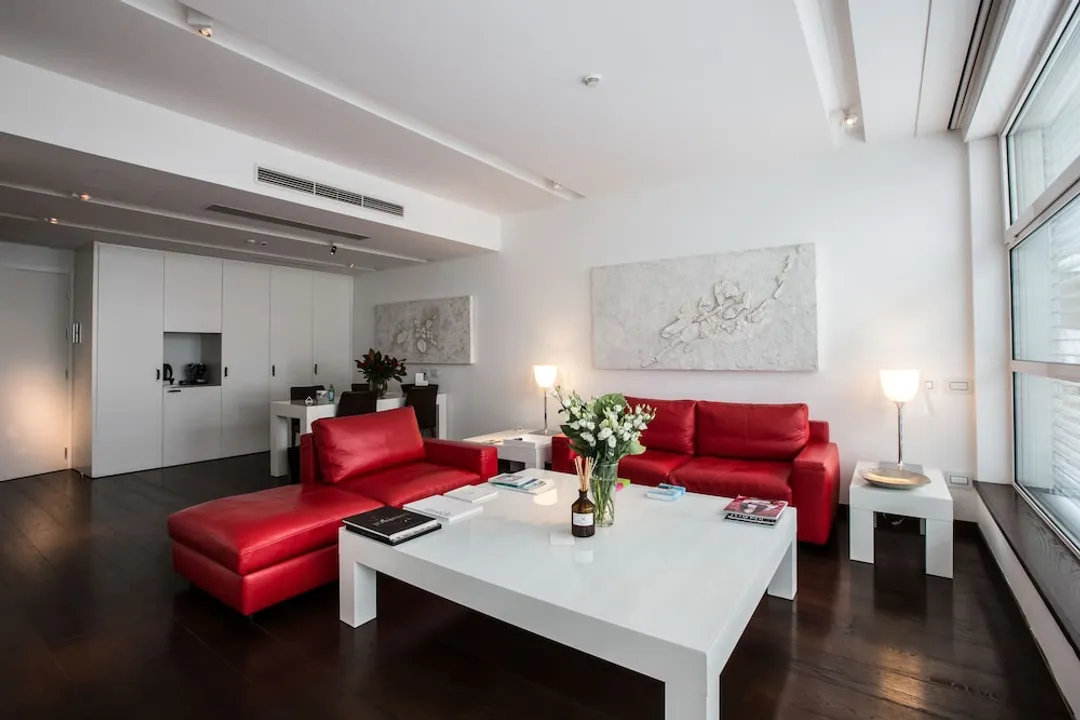 Magna Pars- L'Hotel à Parfum Small Luxury Hotels of the World-Prestige Suite-4