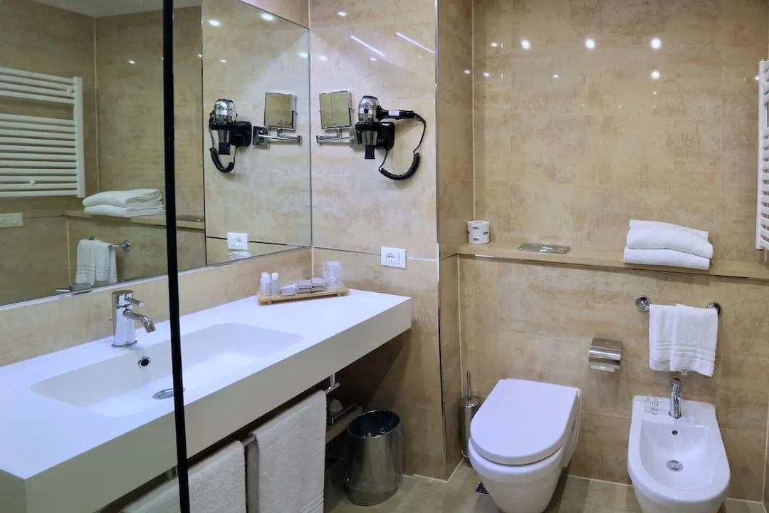 Klima Hotel Milano Fiere-Twin Room-4