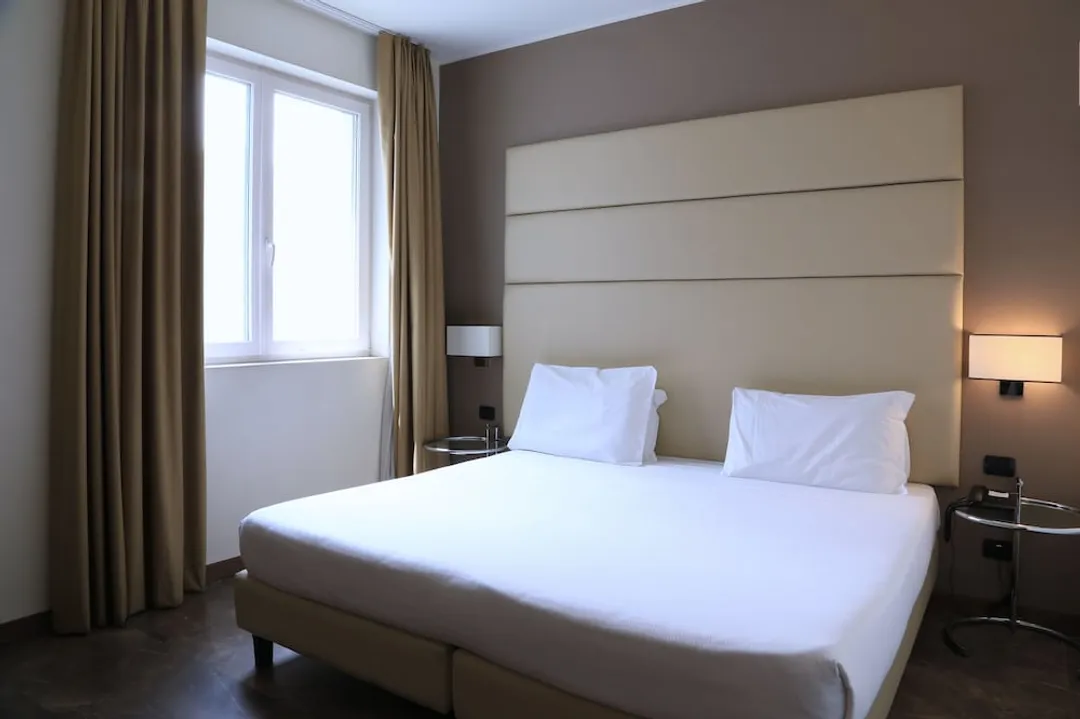 Klima Hotel Milano Fiere-Standard Double Room Single Use, 1 King Bed-3