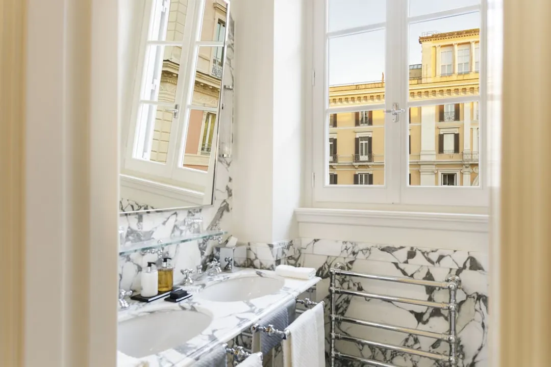 Maalot Roma-Deluxe Room-6