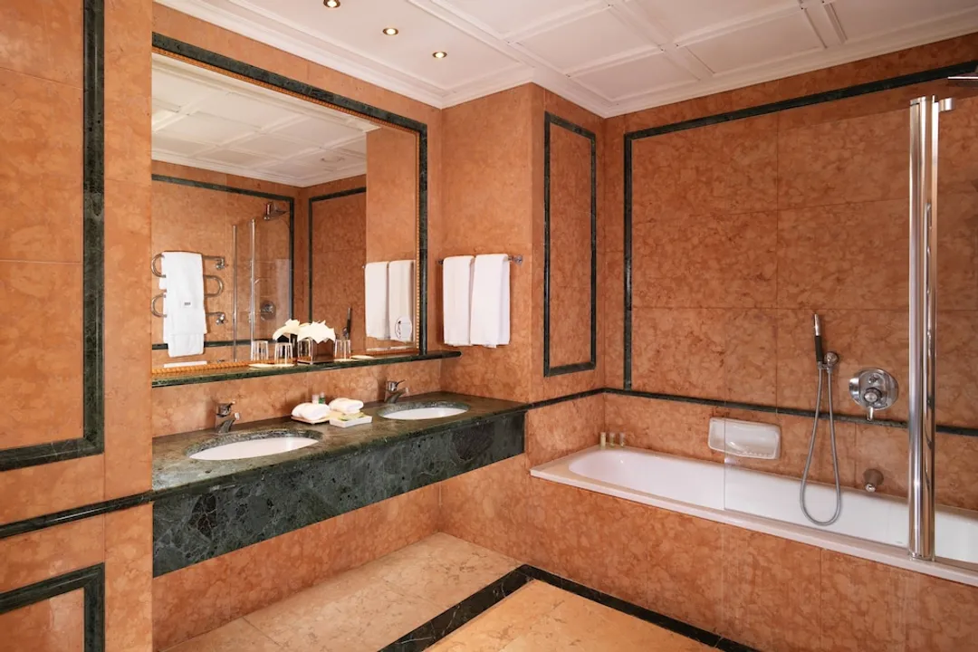 The Westin Palace, Milan-Grand Room, 1 King Bed-5