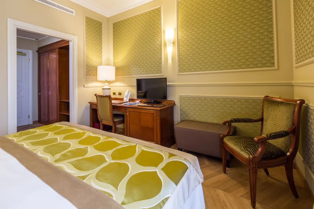 Grand Visconti Palace-Standard Room-3