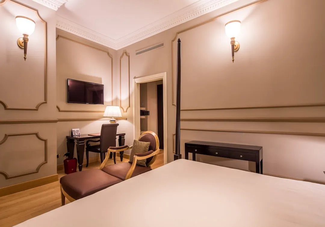 Grand Visconti Palace-Executive Suite-3