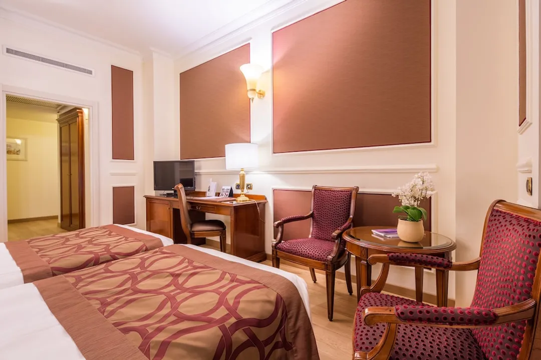 Grand Visconti Palace-Standard Double Room Single Use, 2 Twin Beds-1