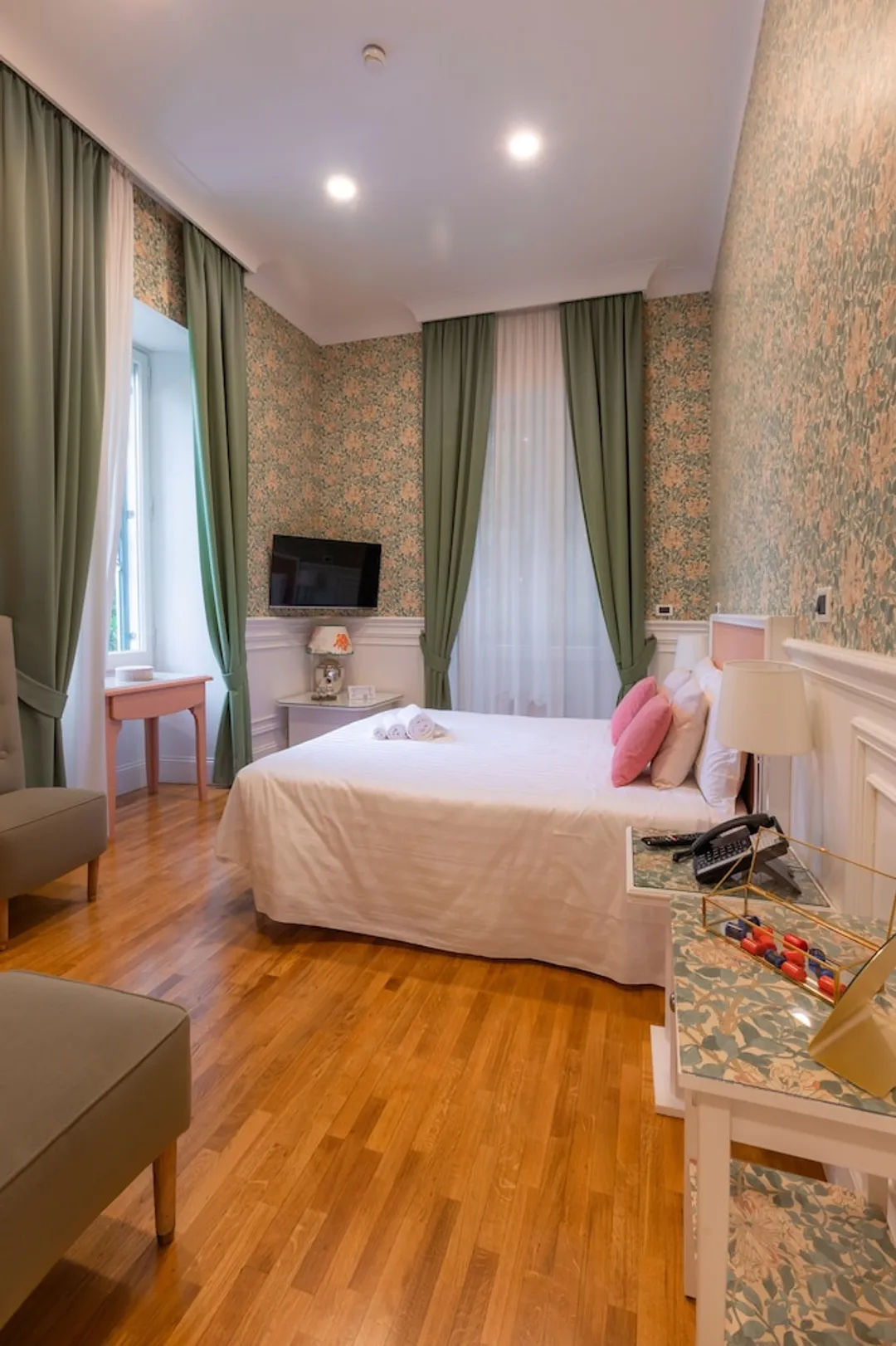 Mangili Garden Hotel-豪華客房-11