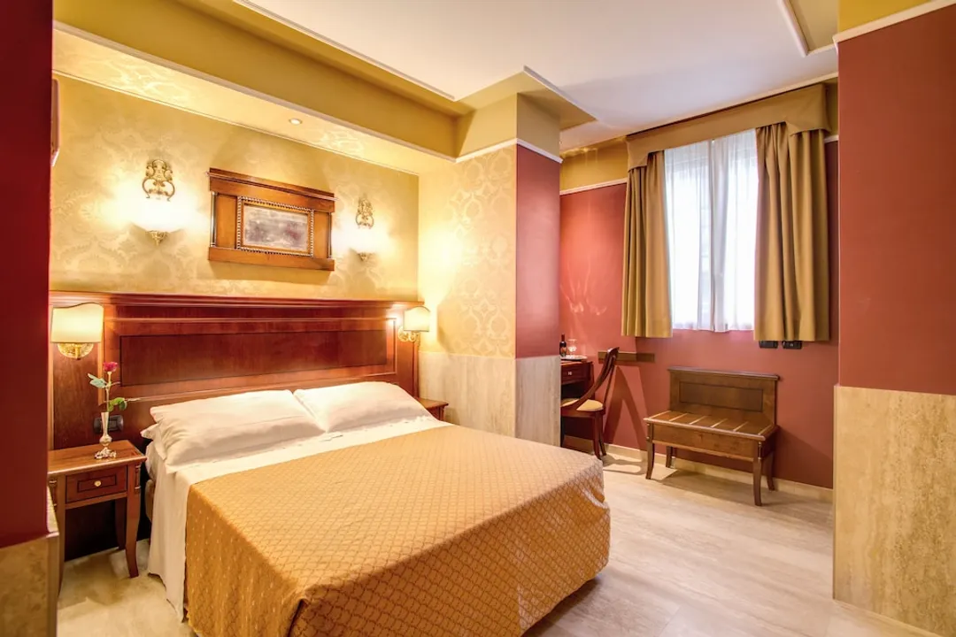 Aurelius Art Gallery Hotel-Classic Double or Twin Room-4