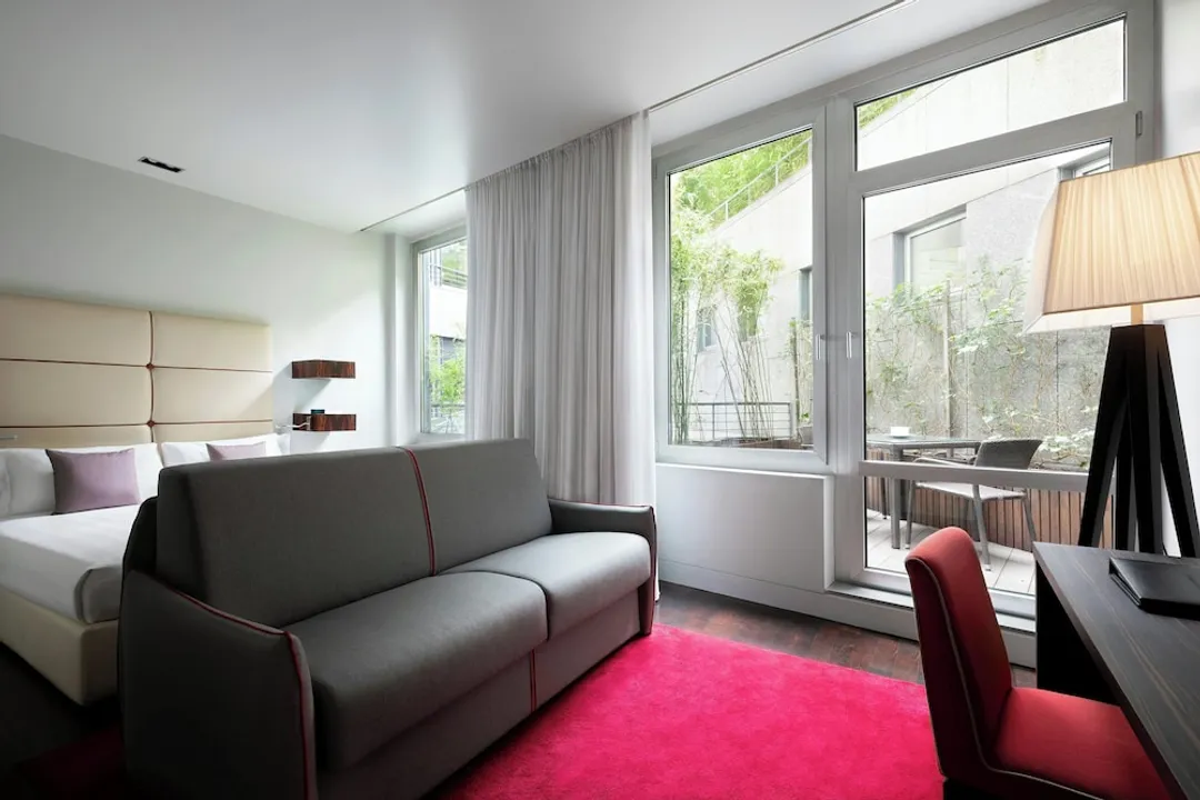 Sina The Gray-Deluxe Room-3