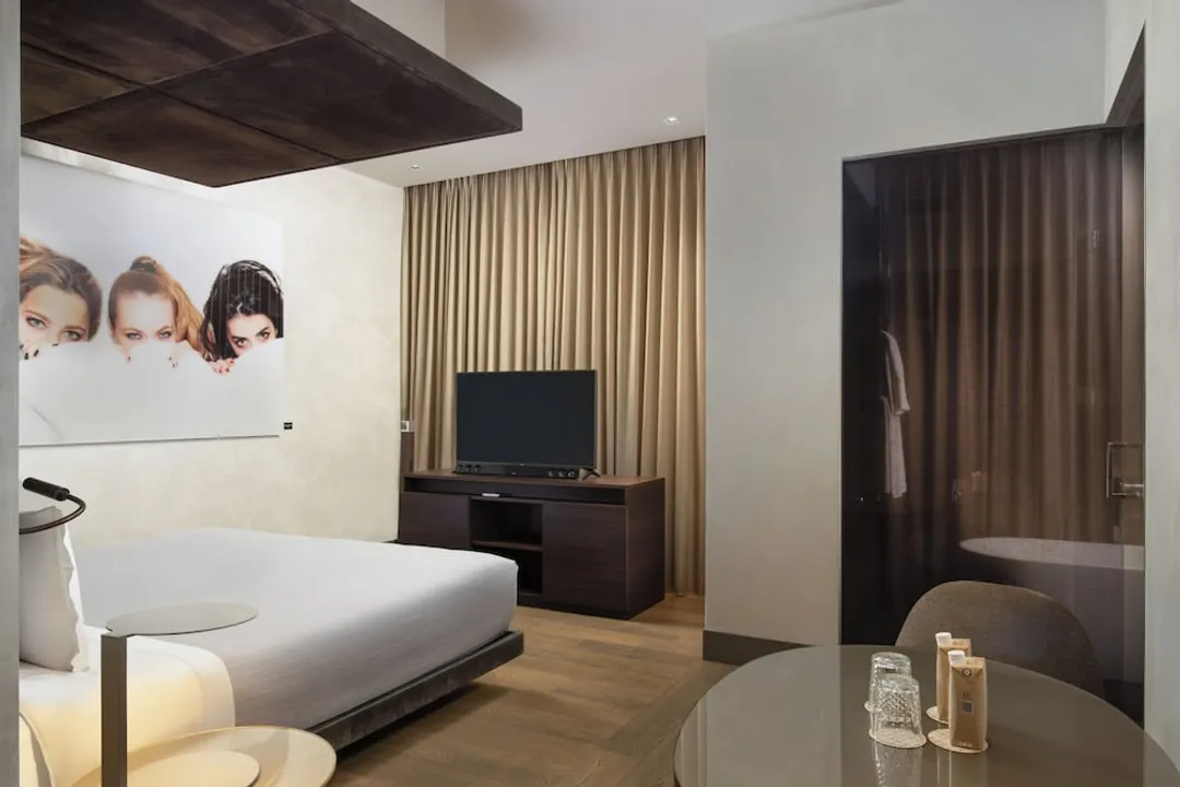 ME Milan - Il Duca-Ultimate ME + Suite with Terrace-7