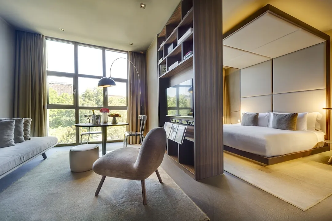 ME Milan - Il Duca-Extra ME + Junior Suite with City View-1