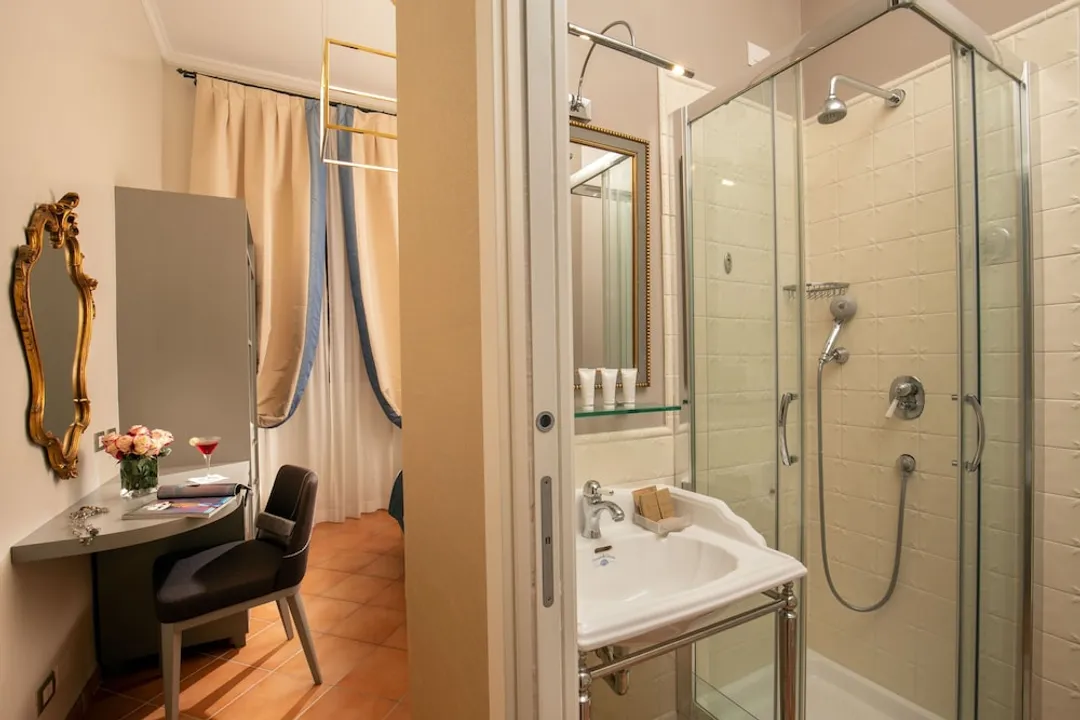 Hotel Mozart-Single Room-3