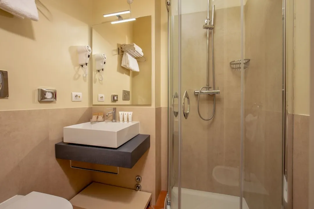 Hotel Mozart-Double Room-8