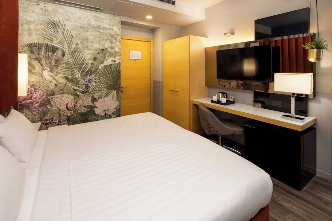 Holiday Inn Milan - Garibaldi Station by IHG-Standard Room-7