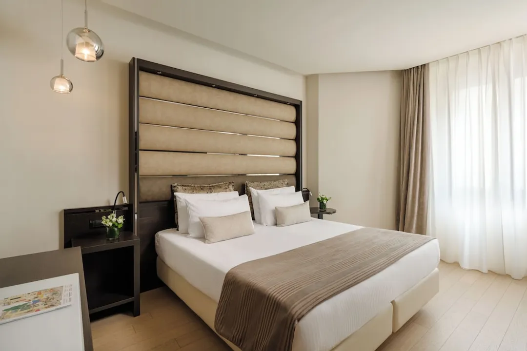 The Square Milano Duomo - Preferred Hotels & Resorts-Deluxe Room-2