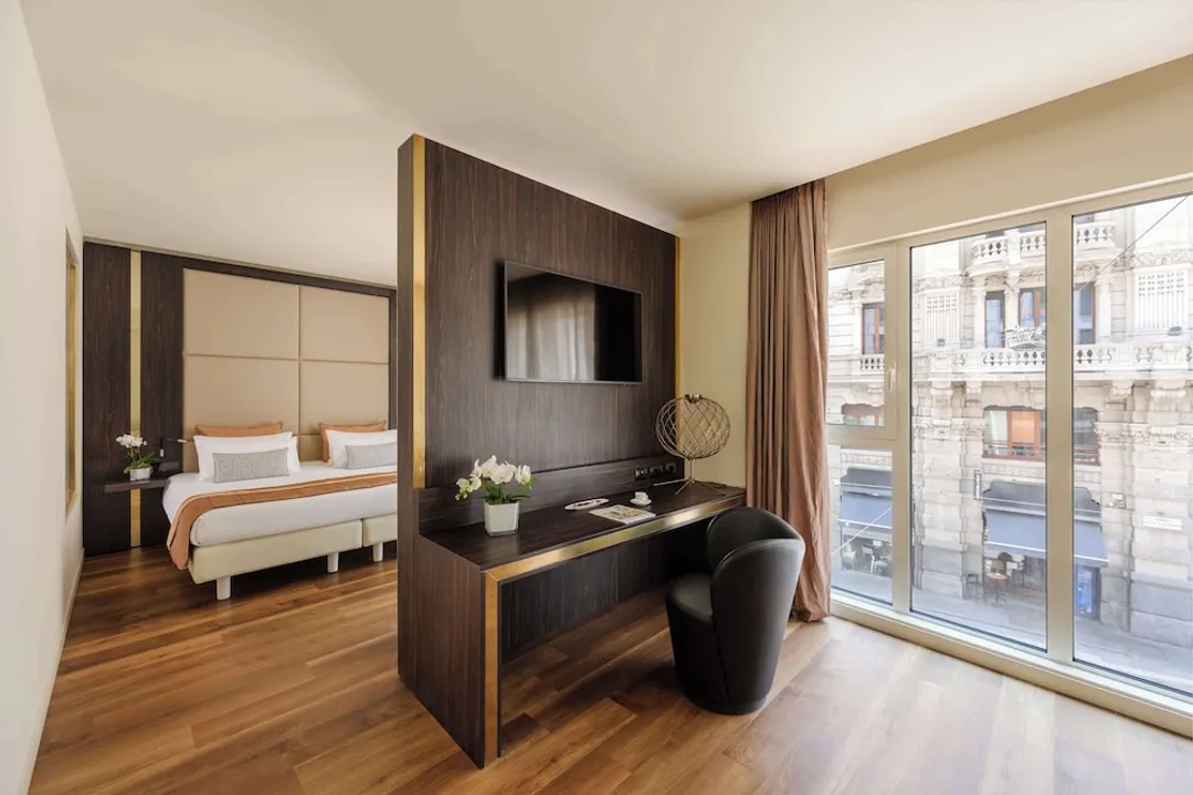 The Square Milano Duomo - Preferred Hotels & Resorts-Junior Suite-1