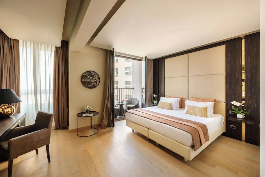 The Square Milano Duomo - Preferred Hotels & Resorts-Exclusive Double or Twin Room, Balcony, City View-1