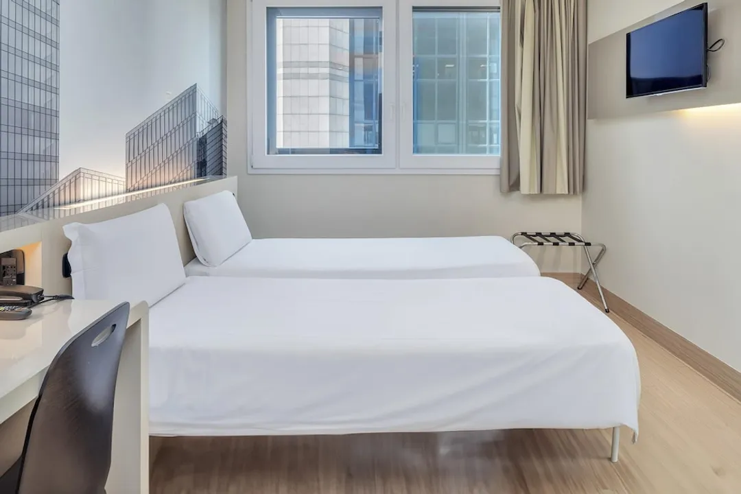 B&B Hotel Milano Cenisio Garibaldi-Twin Room, Non Smoking-2
