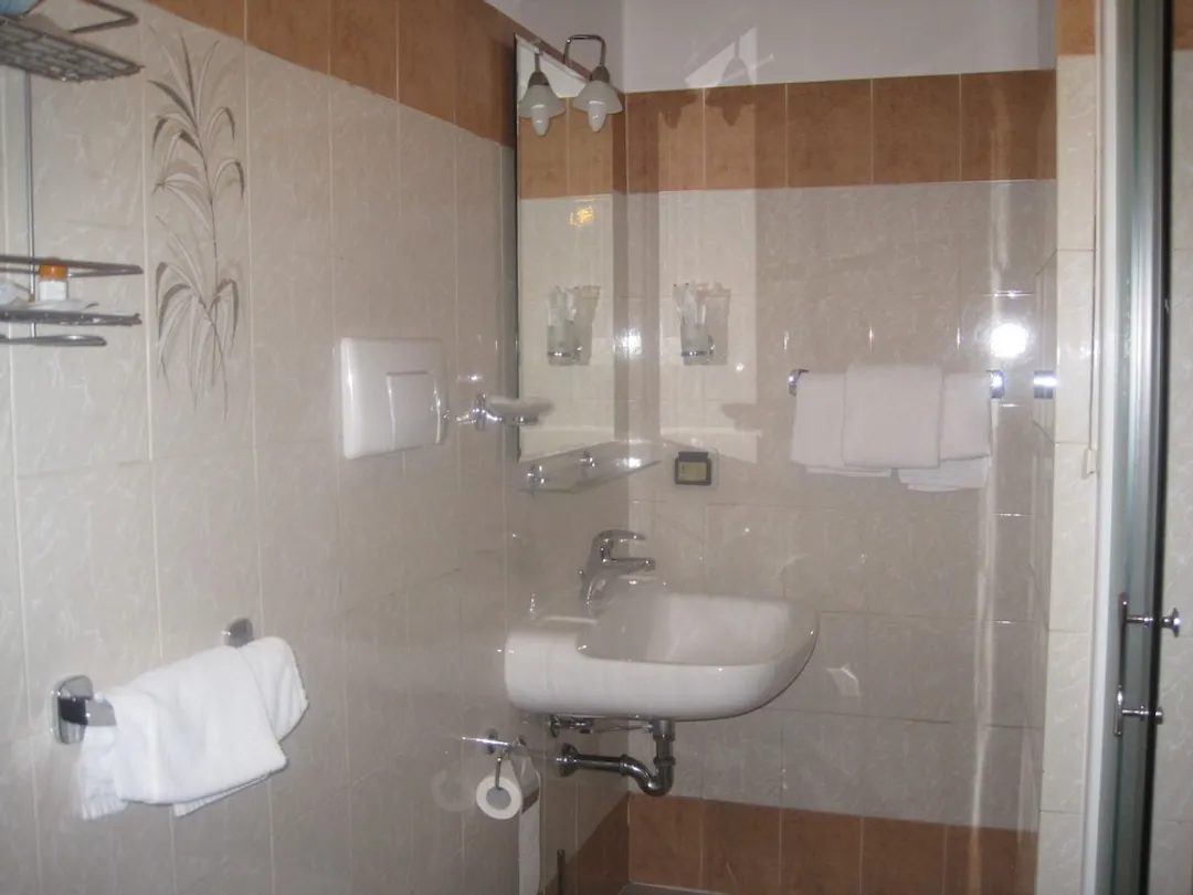 Bel Sit-Triple Room-4
