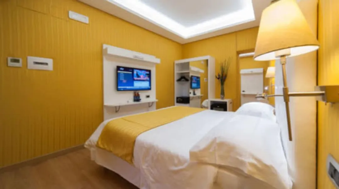 Trevi 41 Hotel-Superior Double Room-9