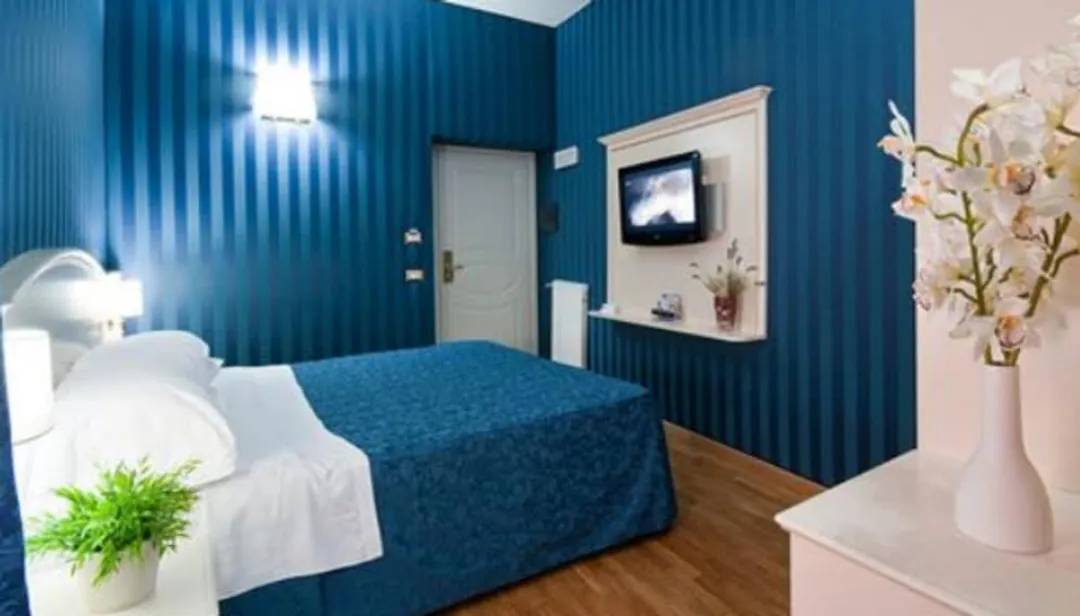 Trevi 41 Hotel-Superior Double Room-10