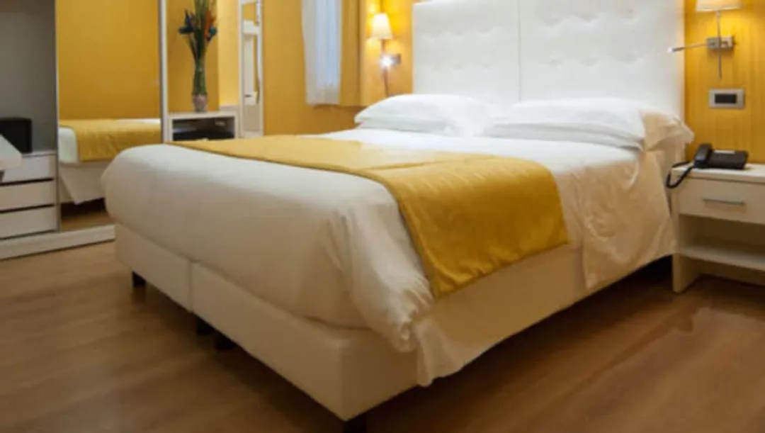 Trevi 41 Hotel-Superior Double Room-3