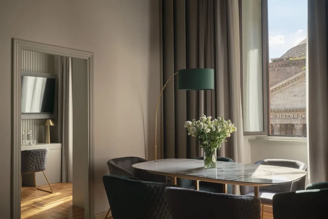 안티코 알베르고 델 솔레 알 판테온-Pantheon View Suite Apartment-10