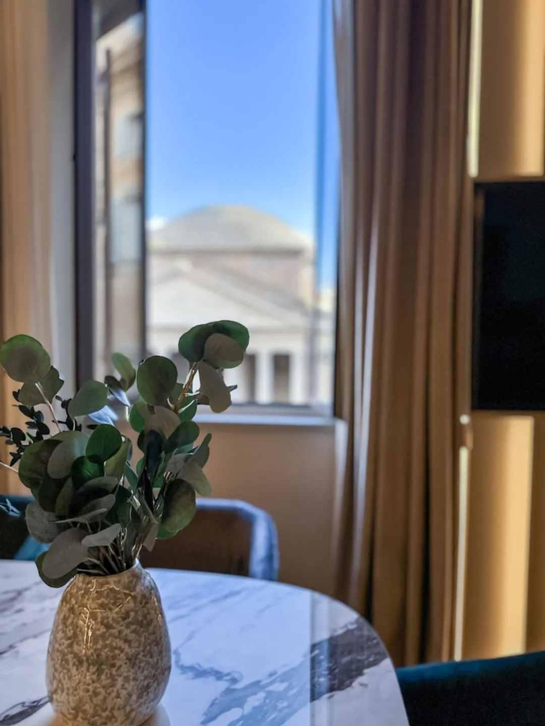 안티코 알베르고 델 솔레 알 판테온-Pantheon View Suite Apartment-17