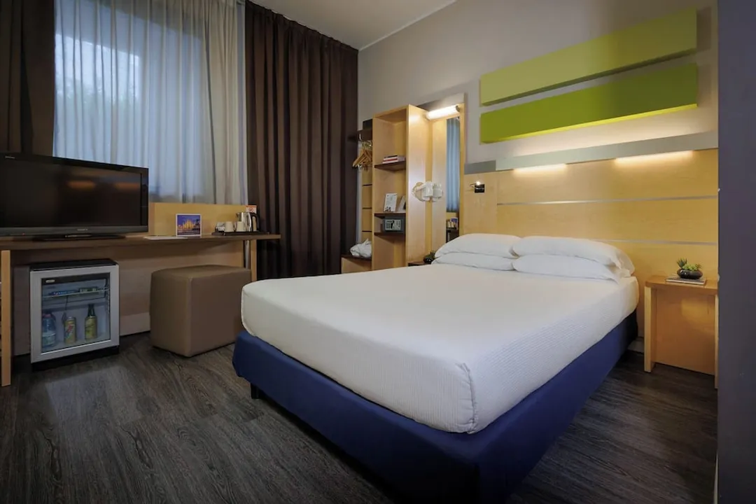 iH Hotels Milano Gioia-Standard Double Room-4