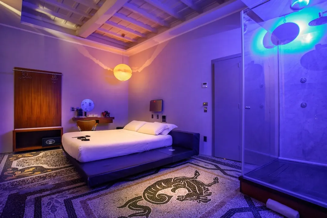 勇敢愛侶套房飯店-Superior Double Room-8