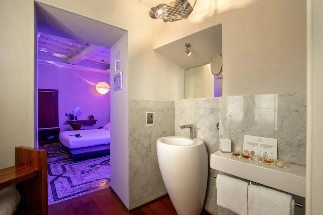勇敢愛侶套房飯店-Superior Double Room-10