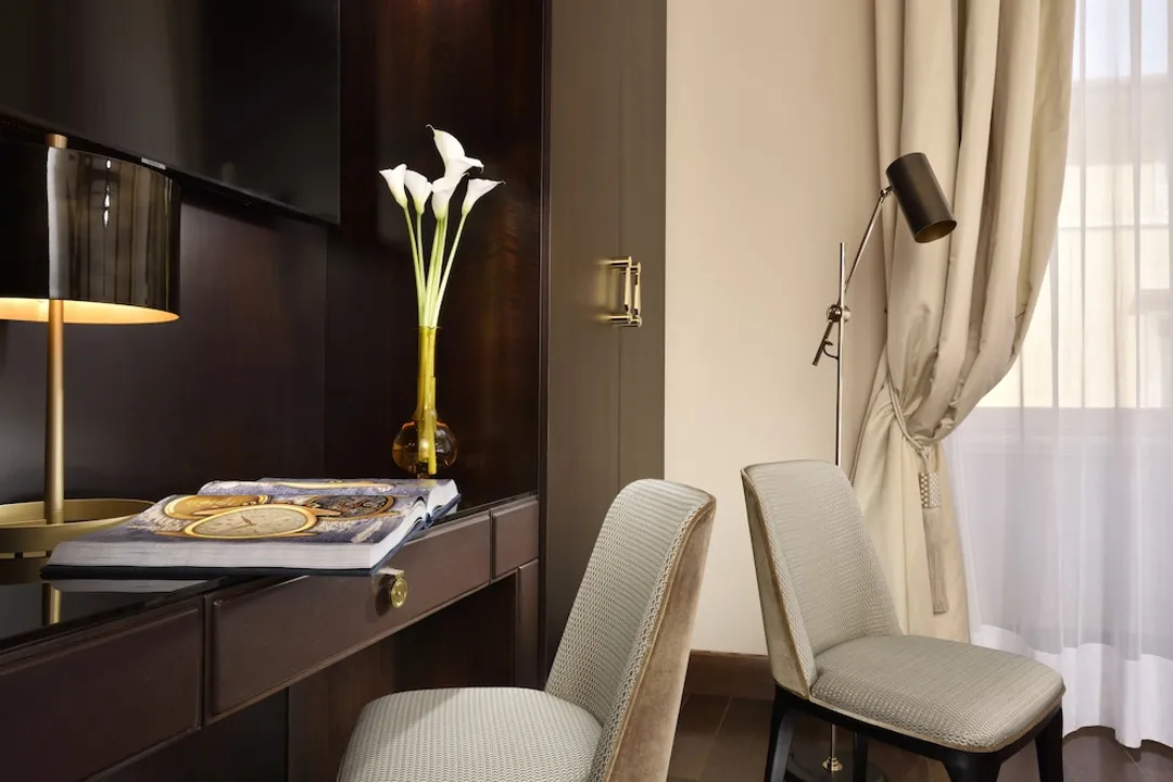 Hotel L'Orologio Roma-Deluxe Tiziano-3