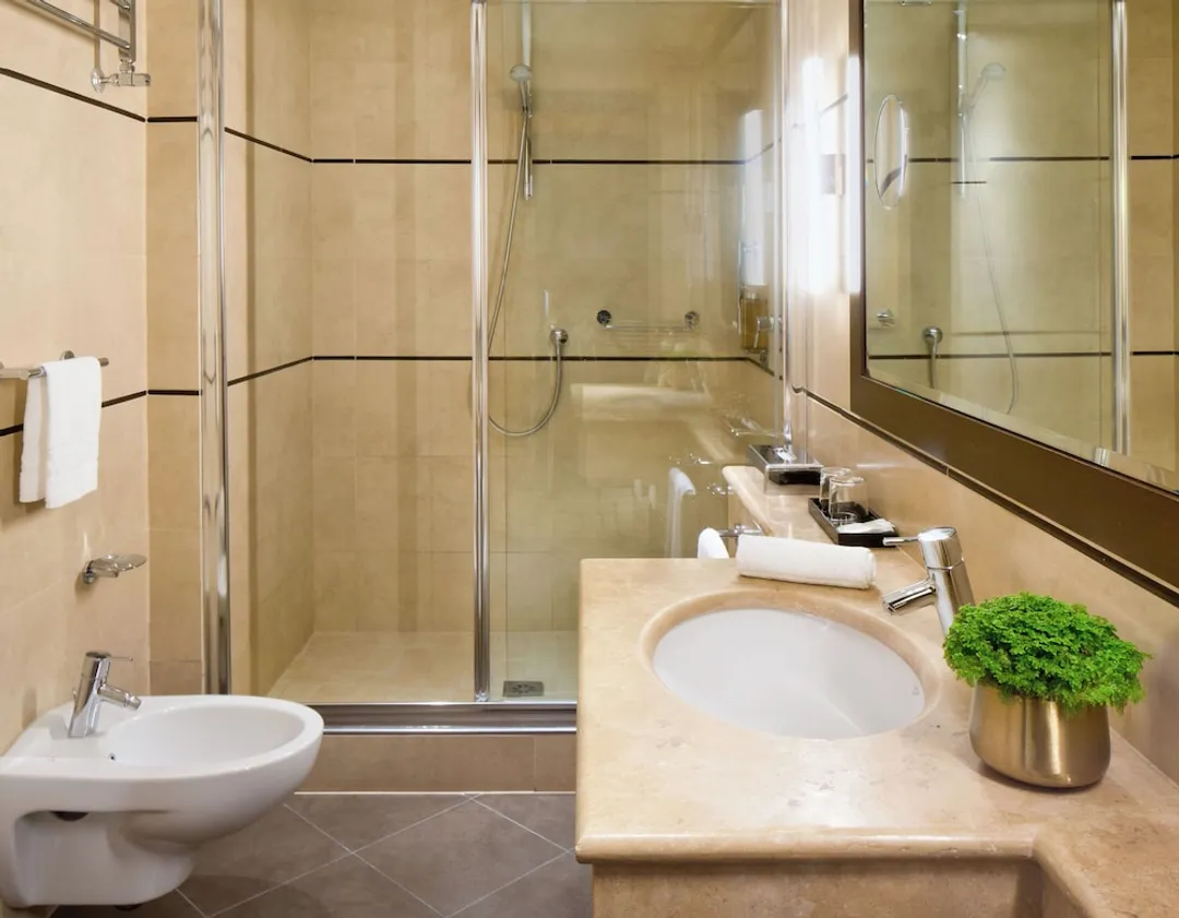 Starhotels Tourist-Junior Suite-7