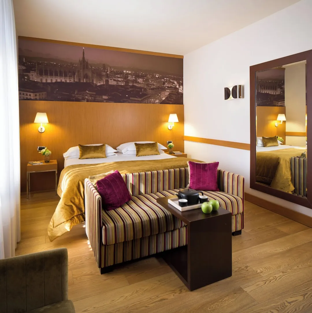 Starhotels Tourist-Deluxe Double Room-4