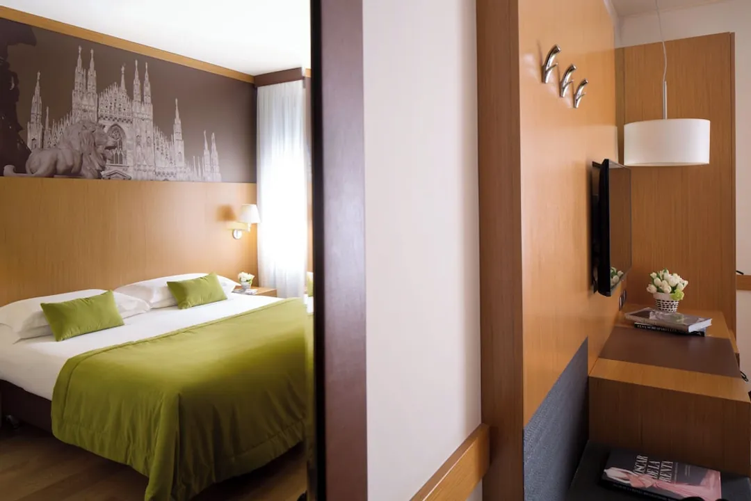 Starhotels Tourist-Superior Double or Twin Room-6