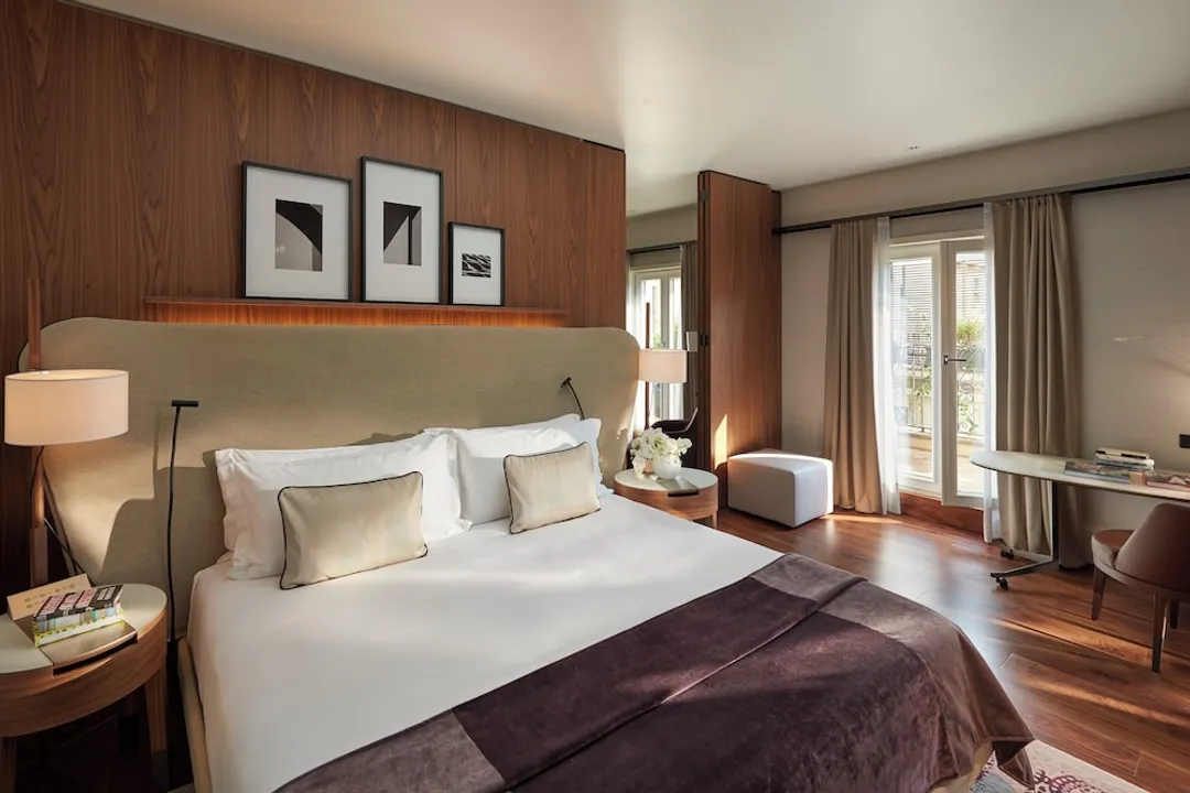 Mandarin Oriental, Milan-Suite, 1 King Bed (Milano)-5