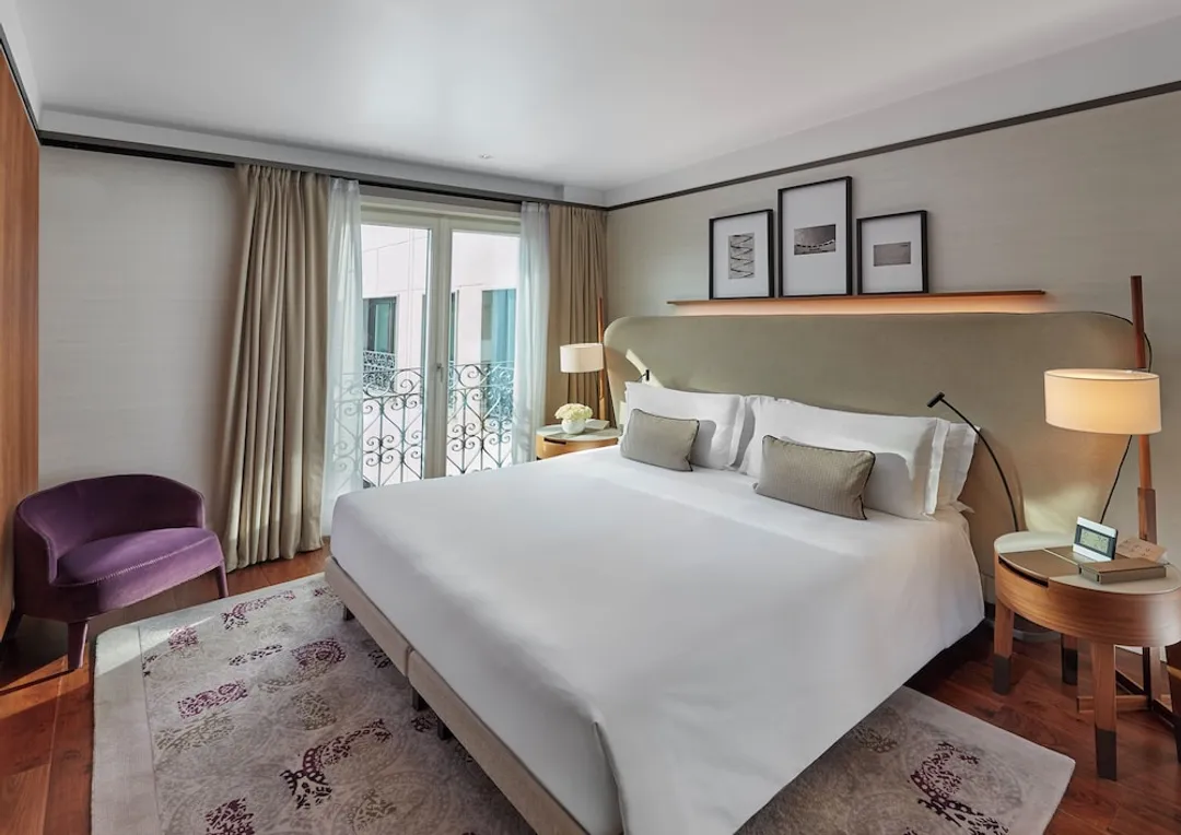 Mandarin Oriental, Milan-Deluxe Suite, 1 King Bed-2