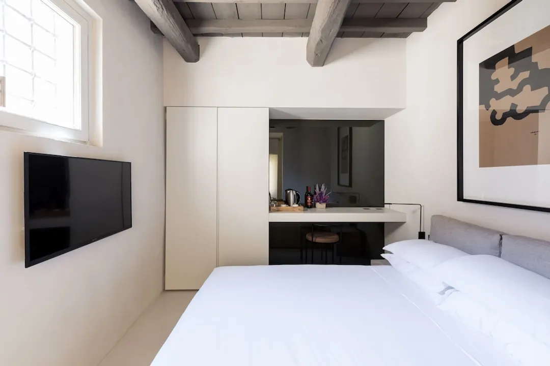Hotel Scenario-Superior Room-9