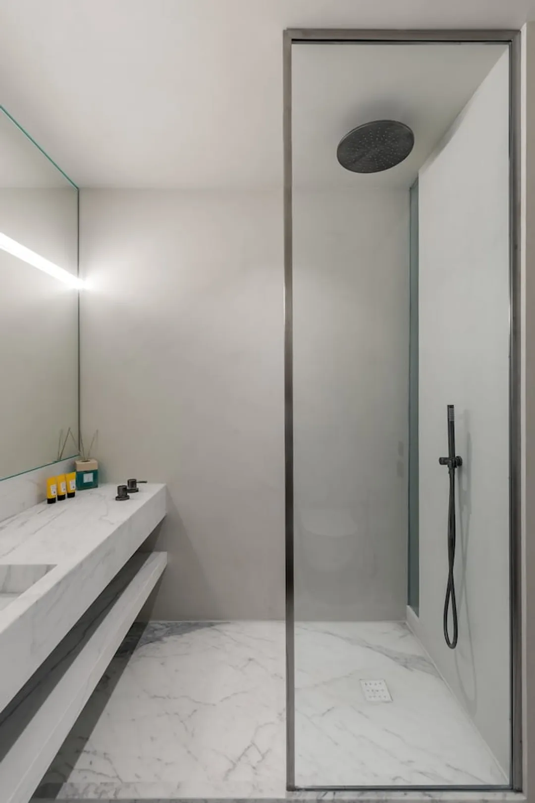 Hotel Scenario-Superior Room-16