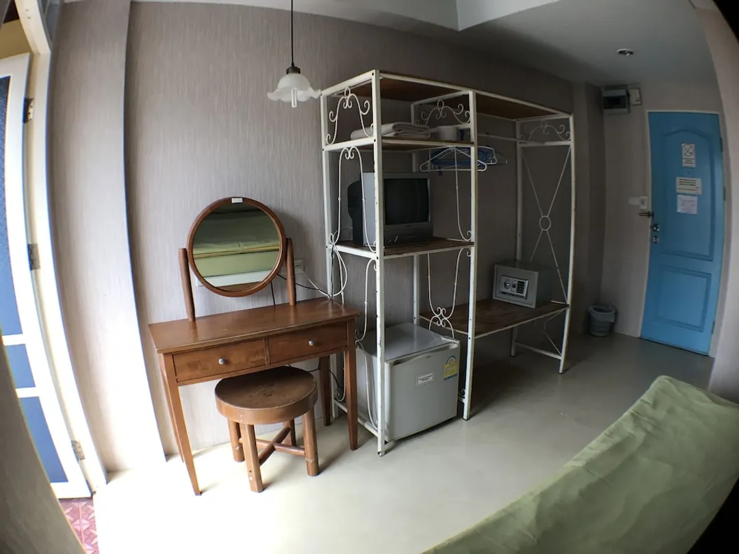 ルーフ ビュー プレイス-Standard Double or Twin Room-2