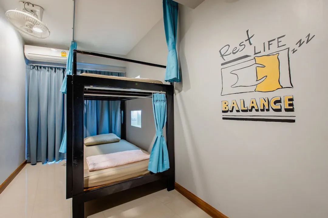 Restiny Hostel-Mixed 4 beds Dorm-6
