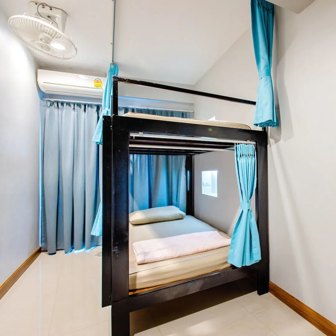 Restiny Hostel-Basic Shared Dormitory, Women only-7