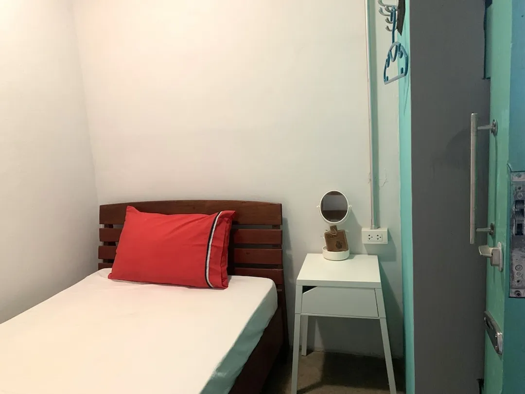 Sleep Sheep Phuket Hostel SHA-Private Capsule Room-4