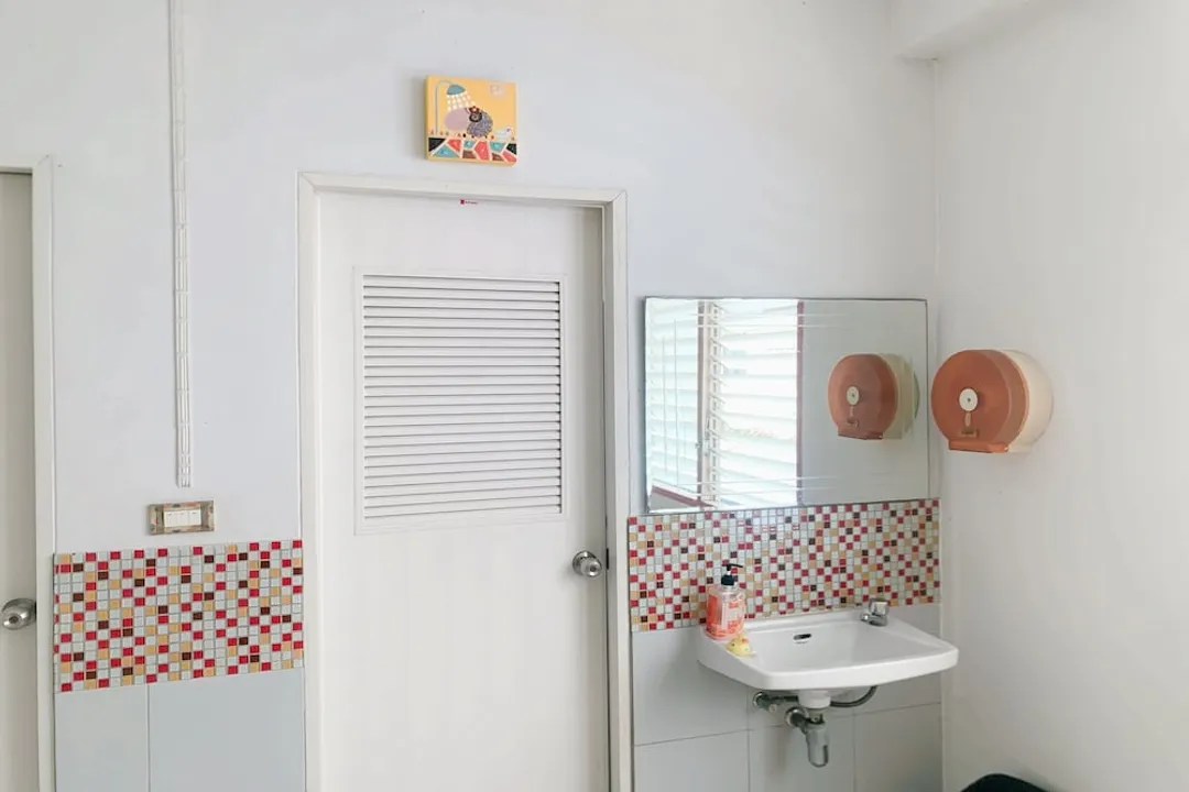 Sleep Sheep Phuket Hostel SHA-Bed in the 8-Bed Mixed Dormitory-8