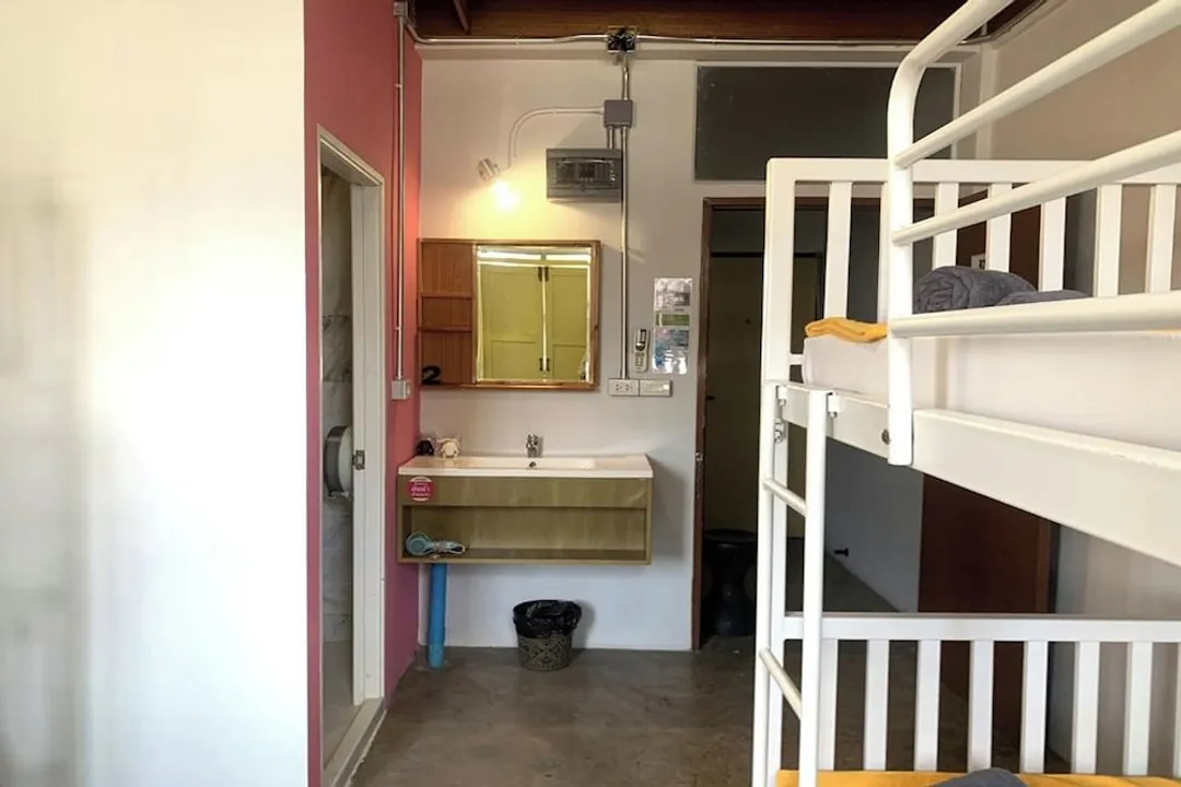 Sleep Sheep Phuket Hostel SHA-4 Beds Mixed Dorm-2