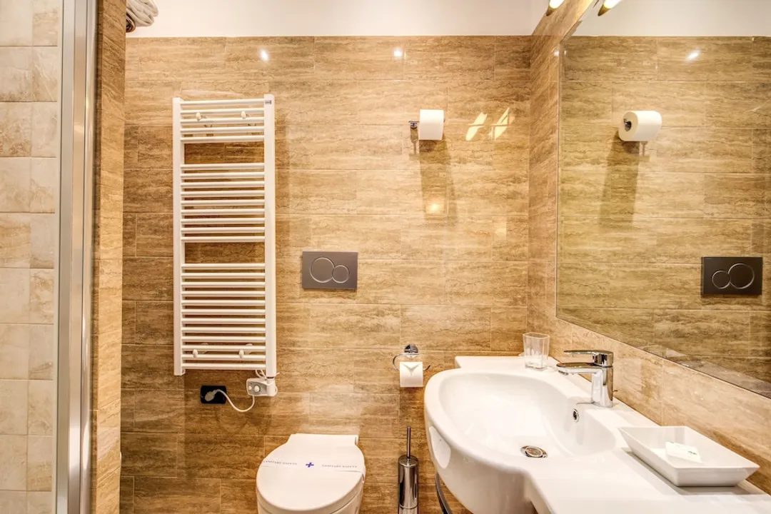 Hotel Roma Tiburtina-Deluxe Double Room-17