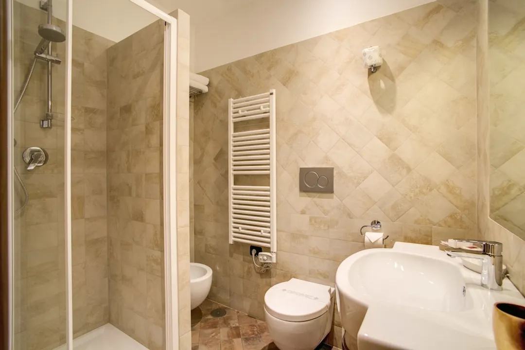 Hotel Roma Tiburtina-Triple Room-14