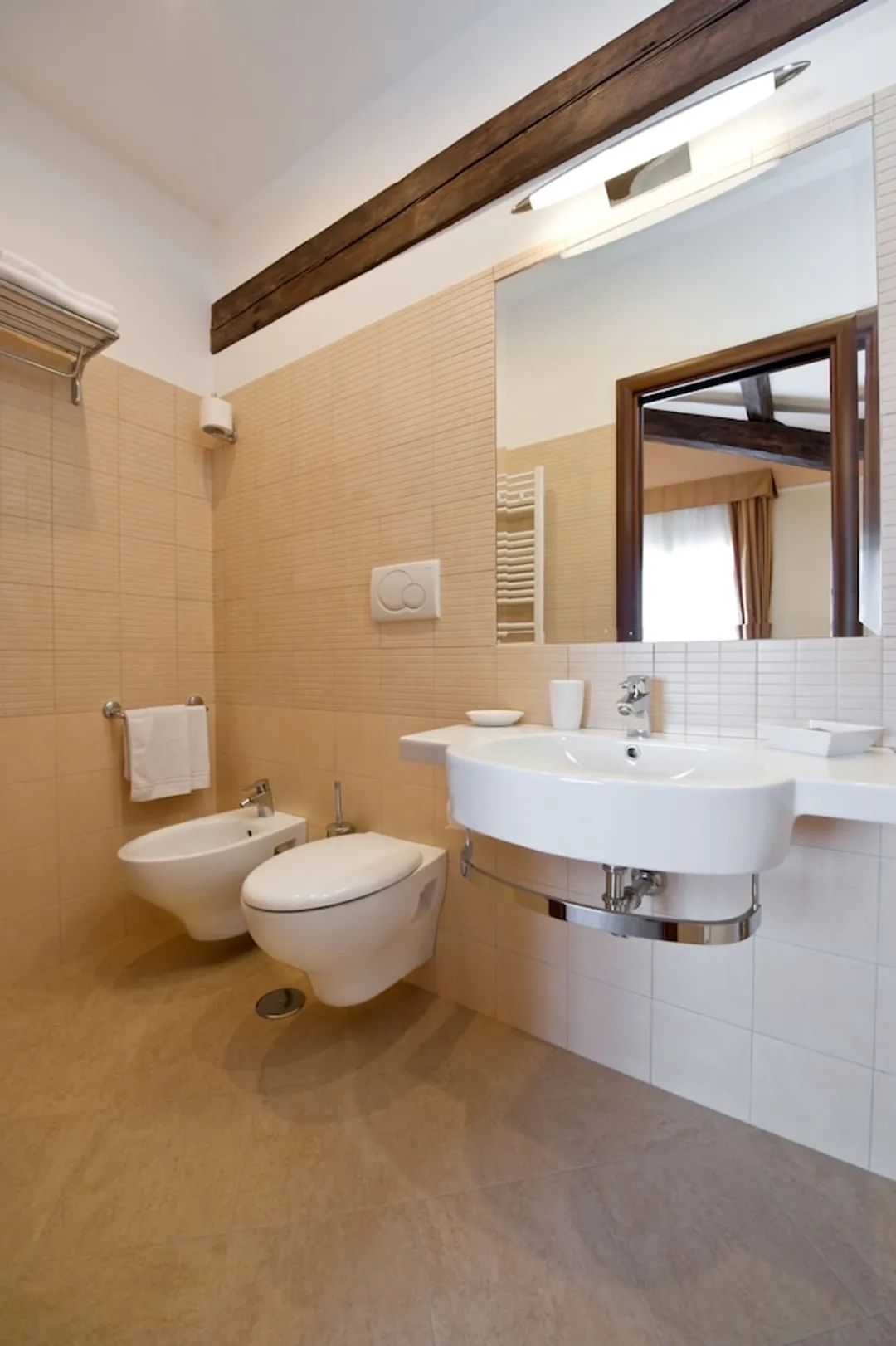 Hotel Roma Tiburtina-Triple Room-12