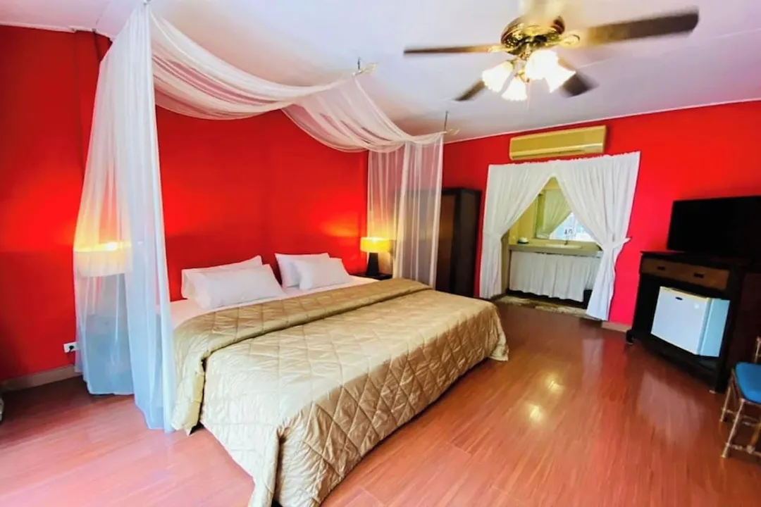 薩法里里維耶拉度假村-DELUXE GARDEN VIEW - PET FRIENDLY (KING BED)-4