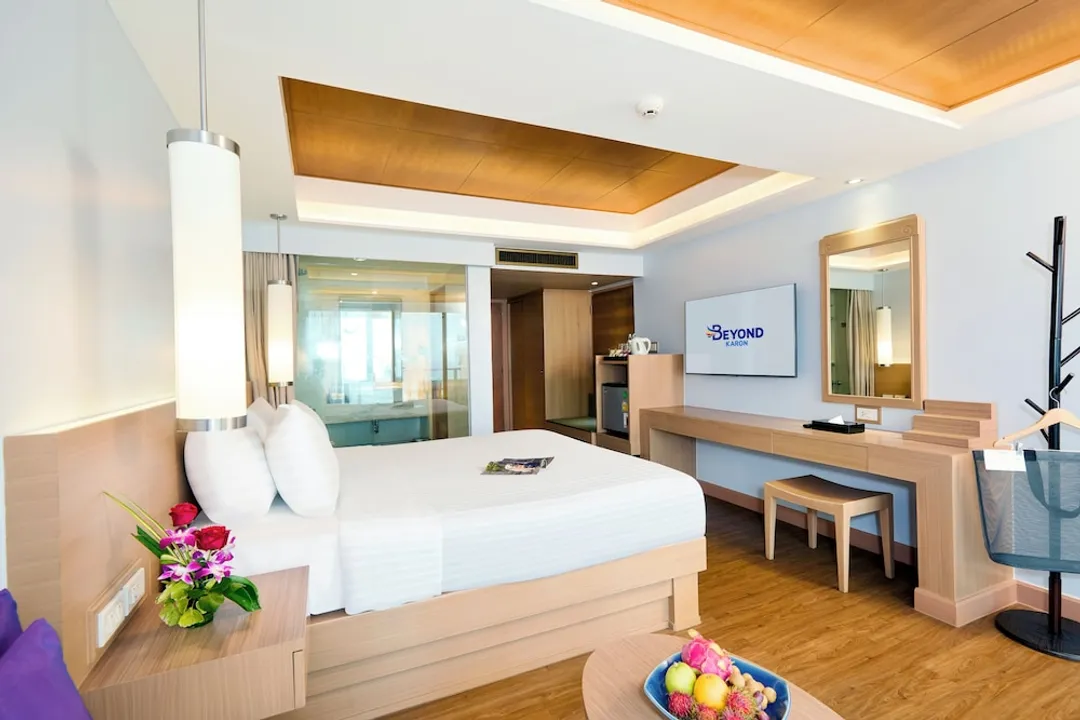 Beyond Karon-Deluxe Room, Sea View-3