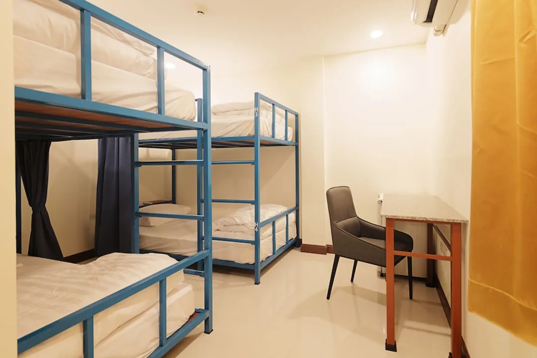 幸福青年旅舍-Quadruple Room with Private Bathroom-1